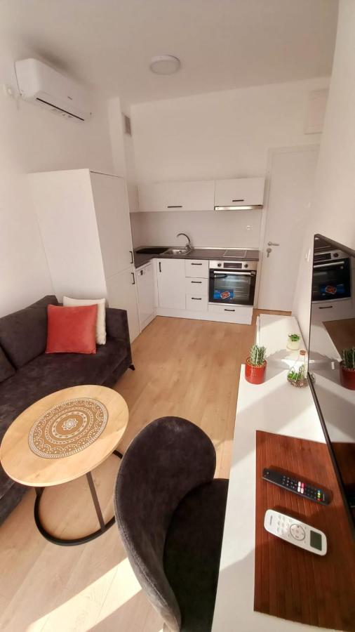 Kavač Cozy Apartments With Pool And Splendid Seaview المظهر الخارجي الصورة